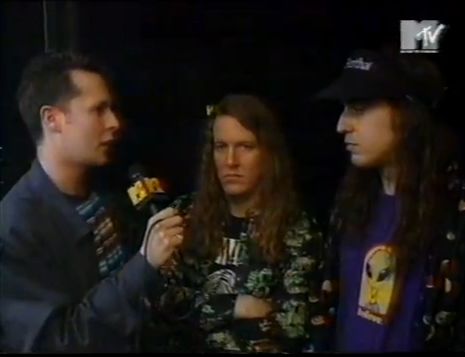 30 Minute Dinosaur Jr special on MTV Europe (1994)
