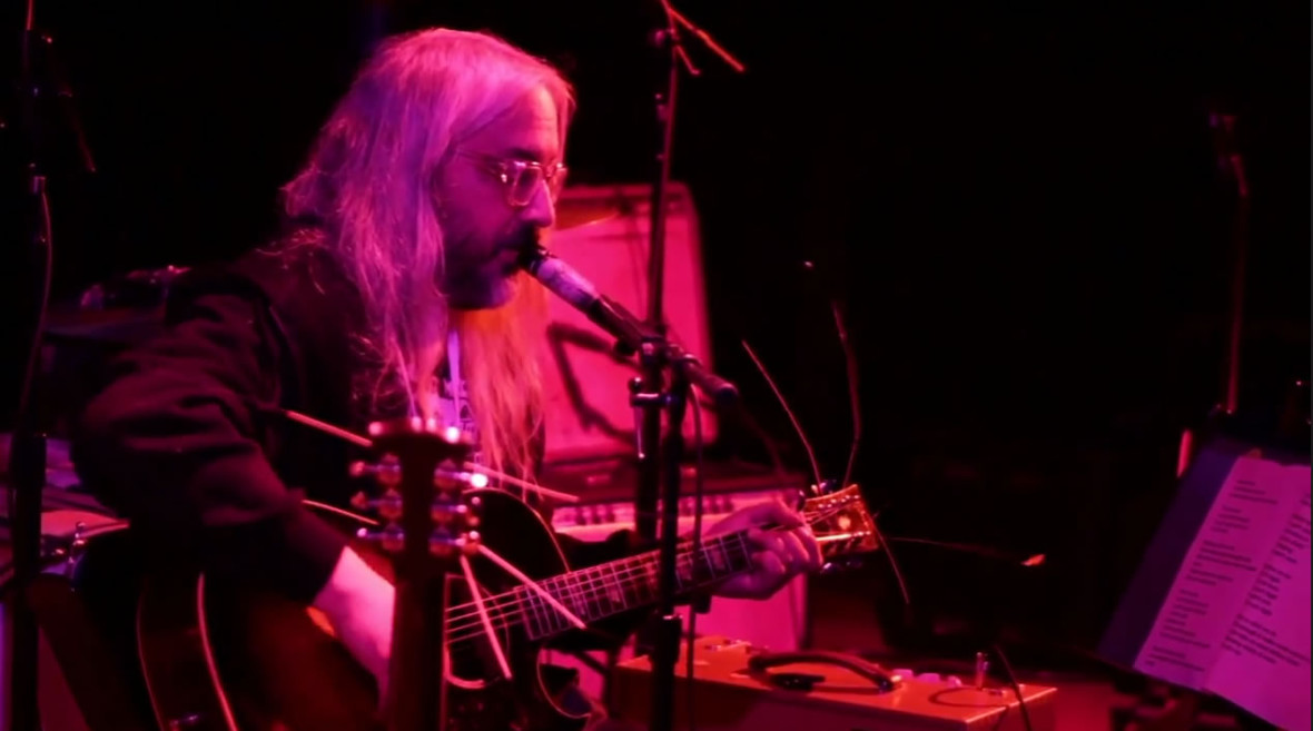 J Mascis Jun 4, 2011 Gundlach Bundschu Winery, Sonoma, CA